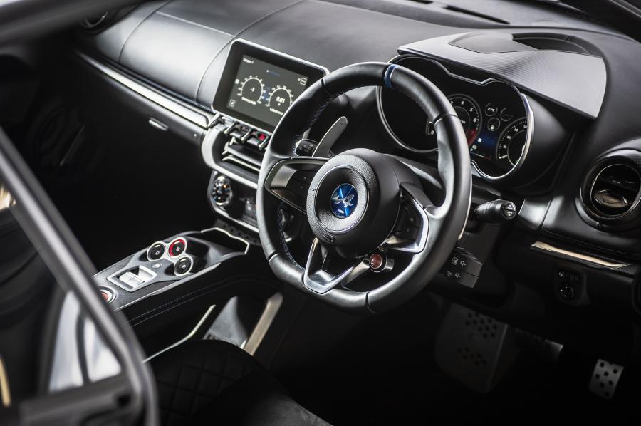 Интерьер Alpine A110 2018 года  (JP) (фото 12 из 15)